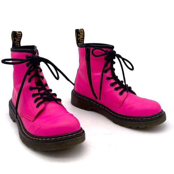 Dr. Martens Junior 1460J 8-Eye Combat Boot Hot Neon Pink Leather Girls Size 1 - Picture 16 of 16